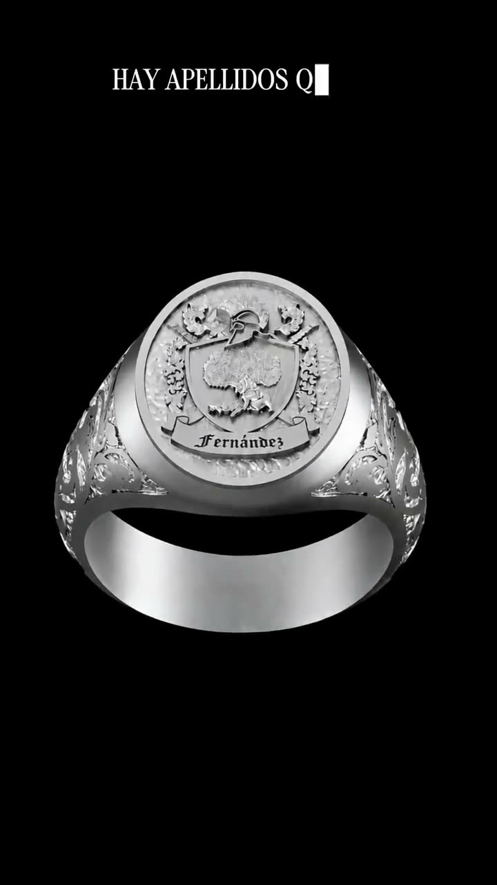 Anillo de sello con escudo familiar grabado